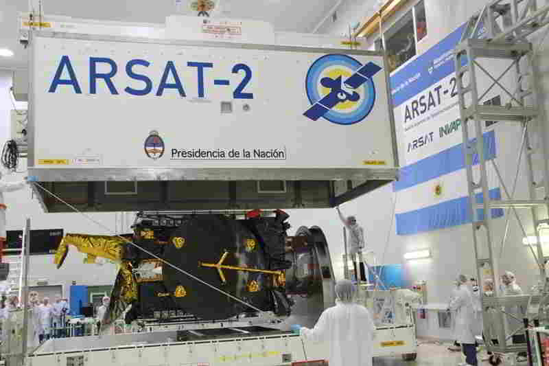 A horas del lanzamiento del ARSAT-2